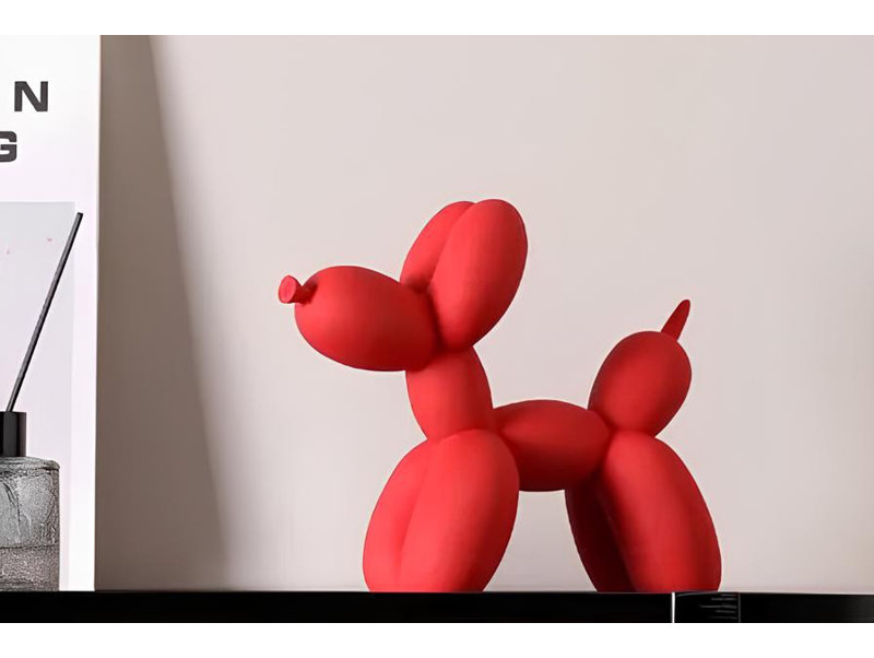Darneisha Figurines & Sculptures, Red