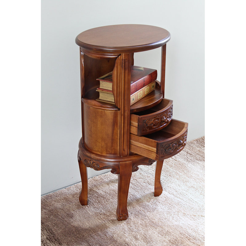 Table de bout avec rangement Windsor Hand Carved Collection