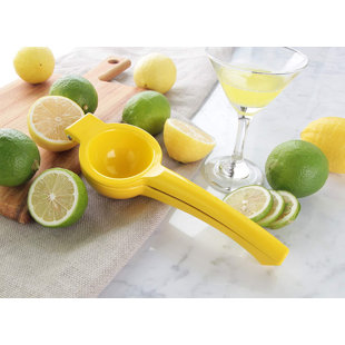 Best Utensils Stainless Steel Manual Lemon Juicer Squeezer Reamer 18/8  Stainless Steel Hand Held Citrus Juicer and Lemon Pourer (1)