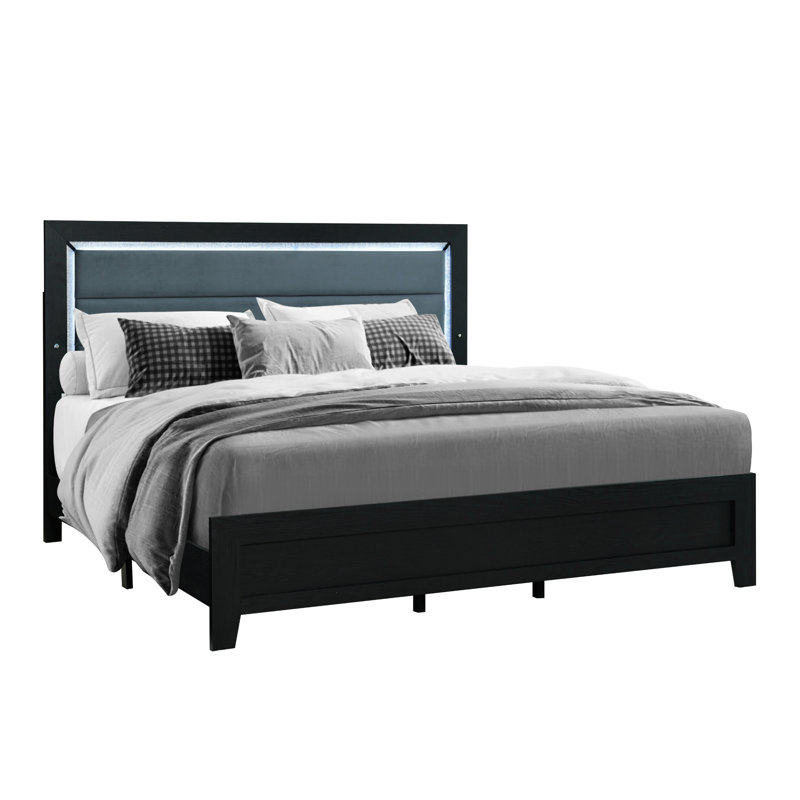Très grand lit moderne noir avec accents à DEL, tête de lit tapissier, bois massif et mobilier de chambre à coucher, espace