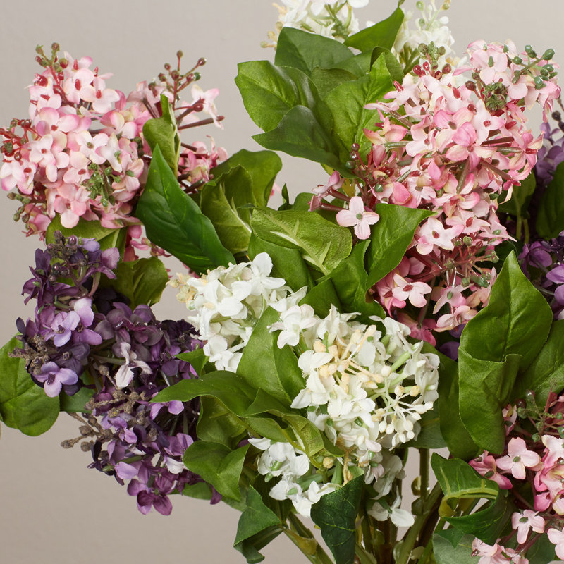 Arrangement floral lilas Glenham dans un vase