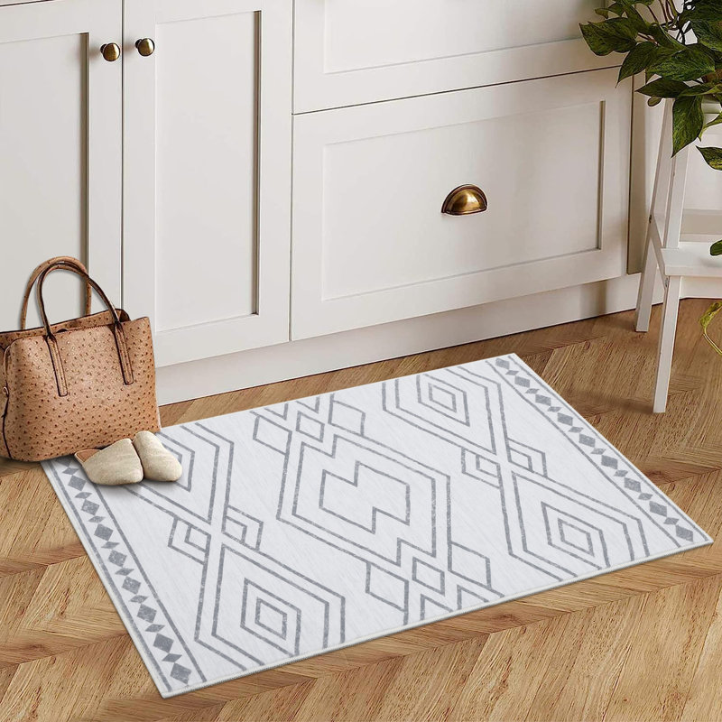 Tapis gris en polyester tissé à la machine Kortny, Rectangle 2 pi x 3 pi