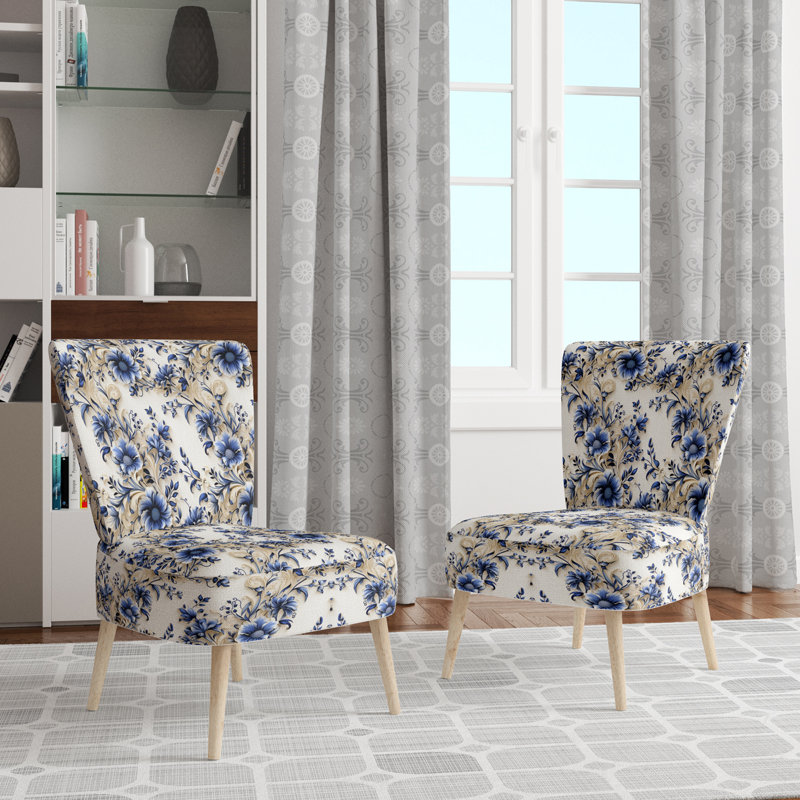 Chaise d'appoint rembourrée Cottage A, Motif victorien bleu de frises ornementales II