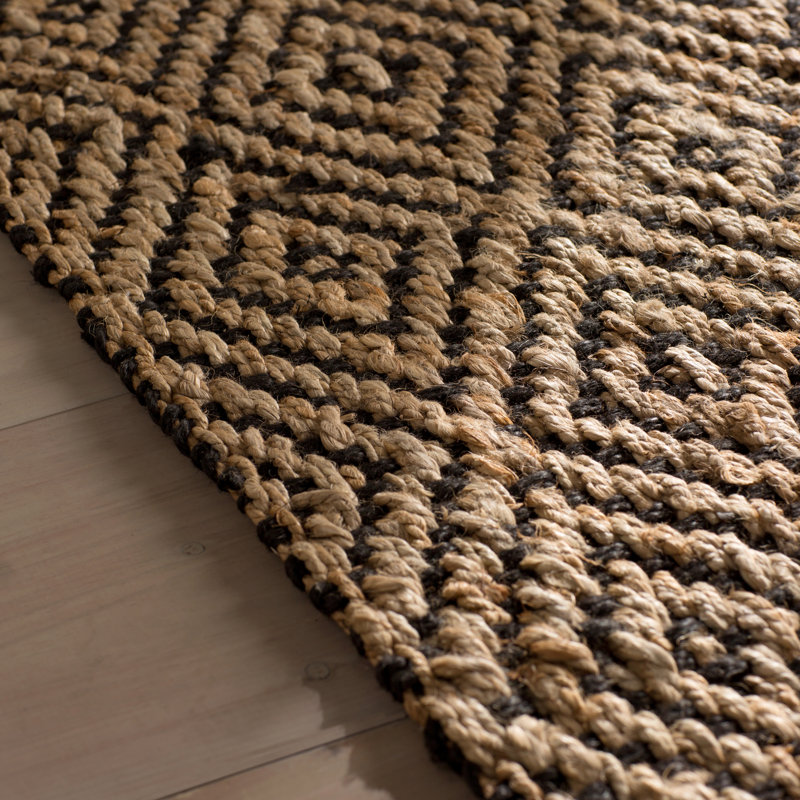 Aerionna Natural Fiber Hand Woven Jute Geometric Rug, Round 5'