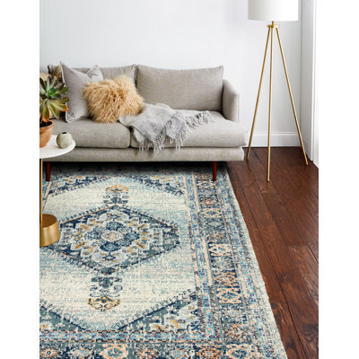 Gantz Oriental Indoor Rug