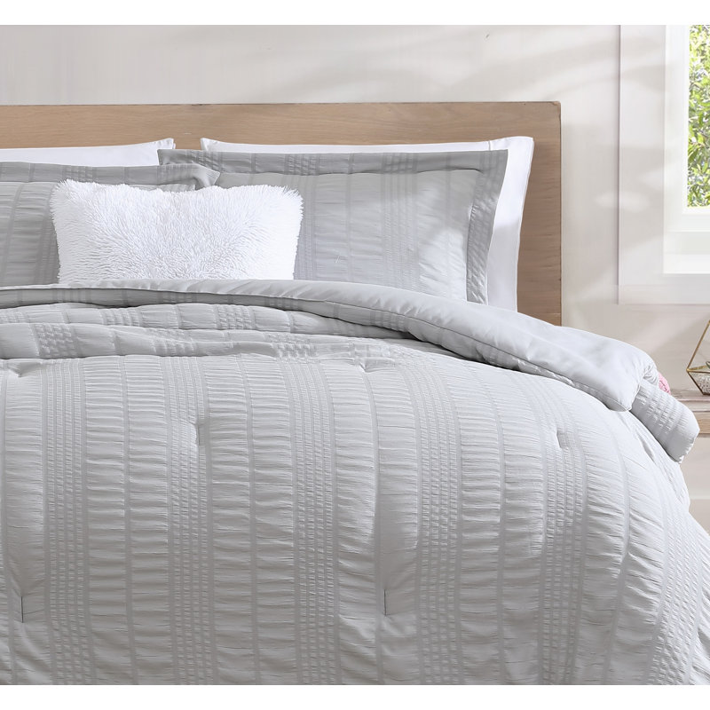 CEDAR COURT Morgan Textured Seersucker Stripe 2-3 Piece Soft Polyester Seersucker Comforter Set, Silver Gray
