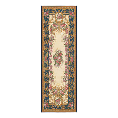 Indoor/Outdoor Traditional Area Rug