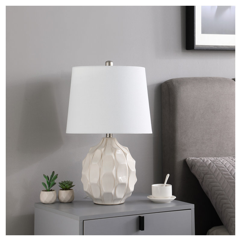 21.75'' Coastal Seaside Ceramic Table Lamp with Cream/Taupe Trim, Scallop Cascade Design - Farmhouse Coastal Lighting for Living Room & Bedroom
