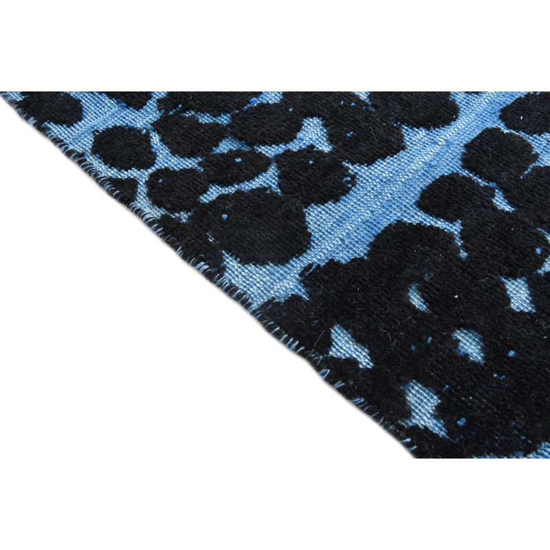 Tapis noir 7 x 10 7 po Porcaro