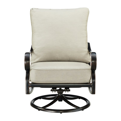 Outdoor Swivel Lounge Chair