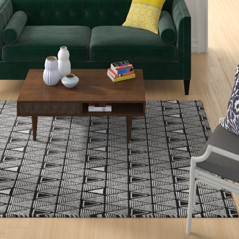 Jordao Geometric Indoor Rug, Rectangle 5' x 7'