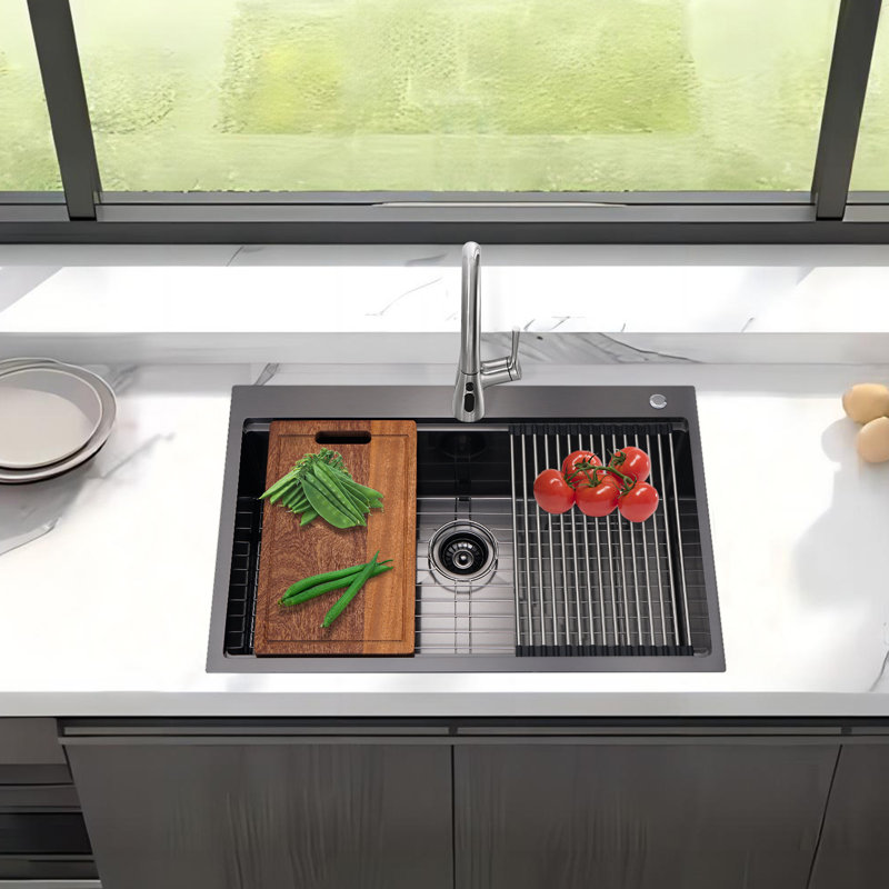 Évier de cuisine à simple cuve en acier inoxydable 33 po L, Noir mat