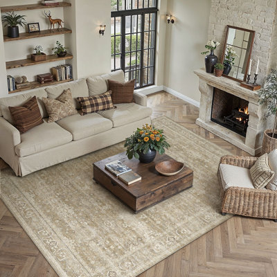 Avella Vintage Oriental Machine Washable Area Rugs With Non-Slip Backing