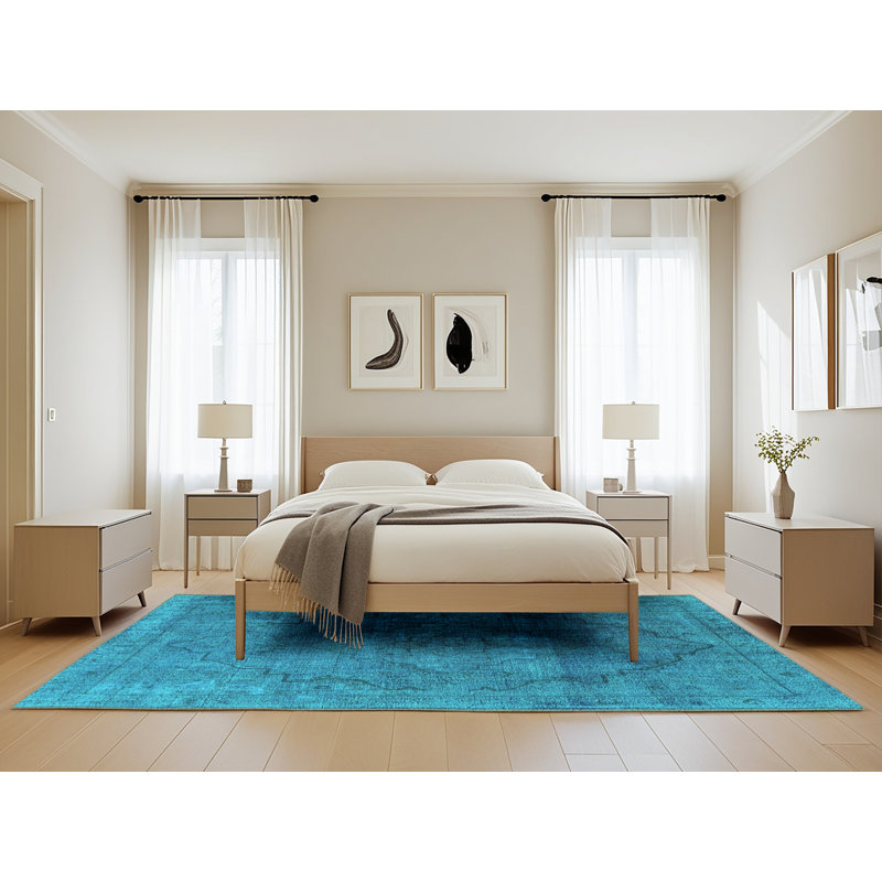 Maka Performance Oriental Indoor Rug, Rectangle 5' x 8'
