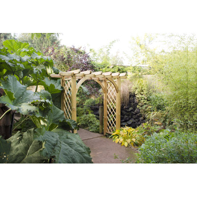 Large Ultima Pergola Arch