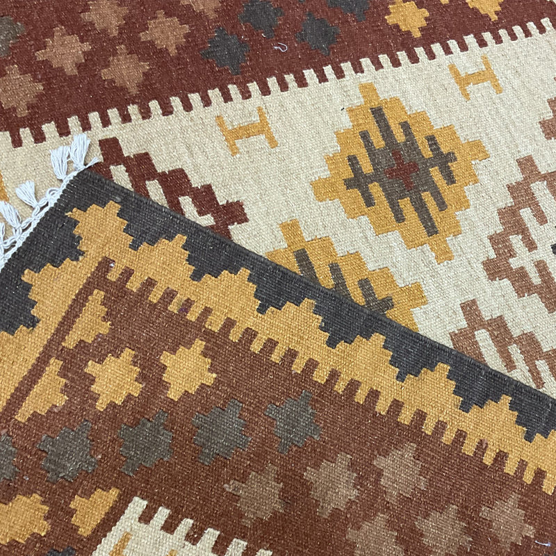 Kilim en laine tissé à la main
