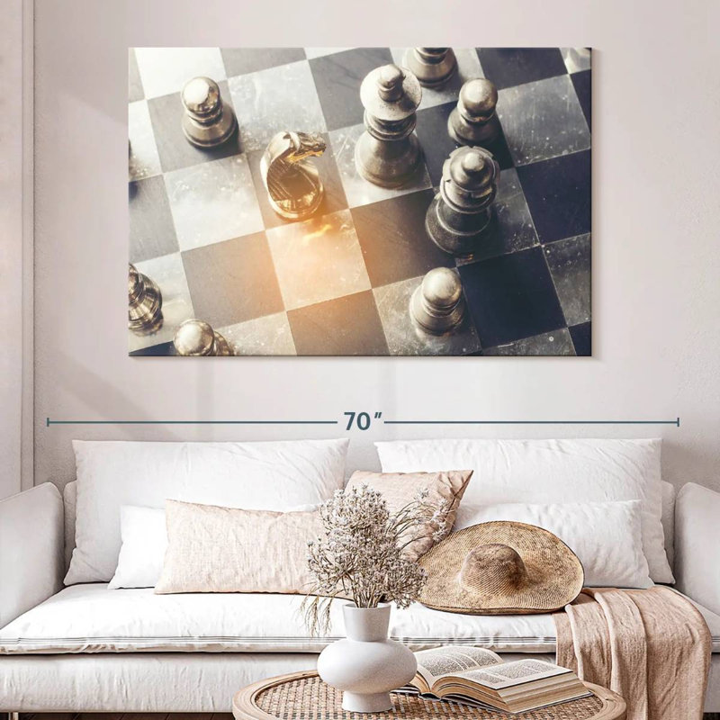 Senne Chess Knight Aglow, H 34 po x l 51 po