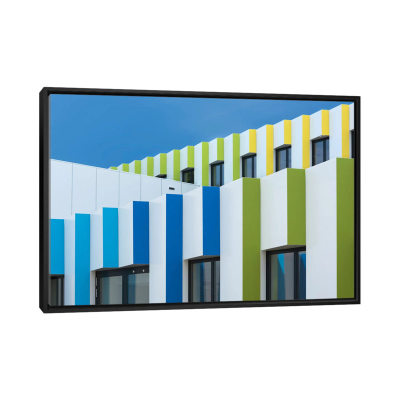« triple façades », impression sur toile, H 18 po x l 26 po x P 1,5 po, Pas de tapis, Toile avec cadre noir