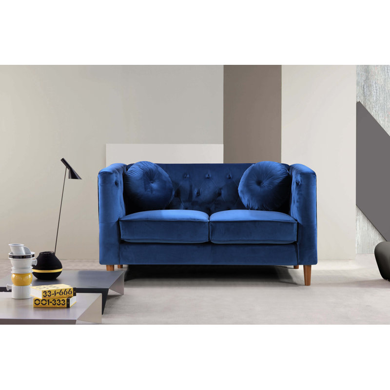 Causeuse à accoudoirs carrés en velours de 59 po Edwina, Velours bleu