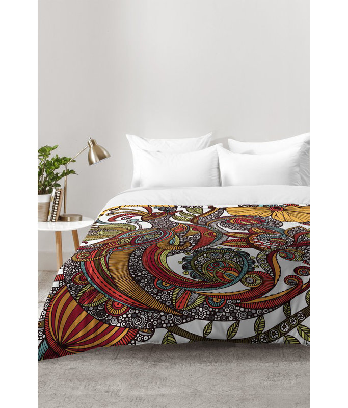 Valentina Ramos Modern & Contemporary Polyester Floral Comforter, Full/Queen Comforter + 2 Standard Shams