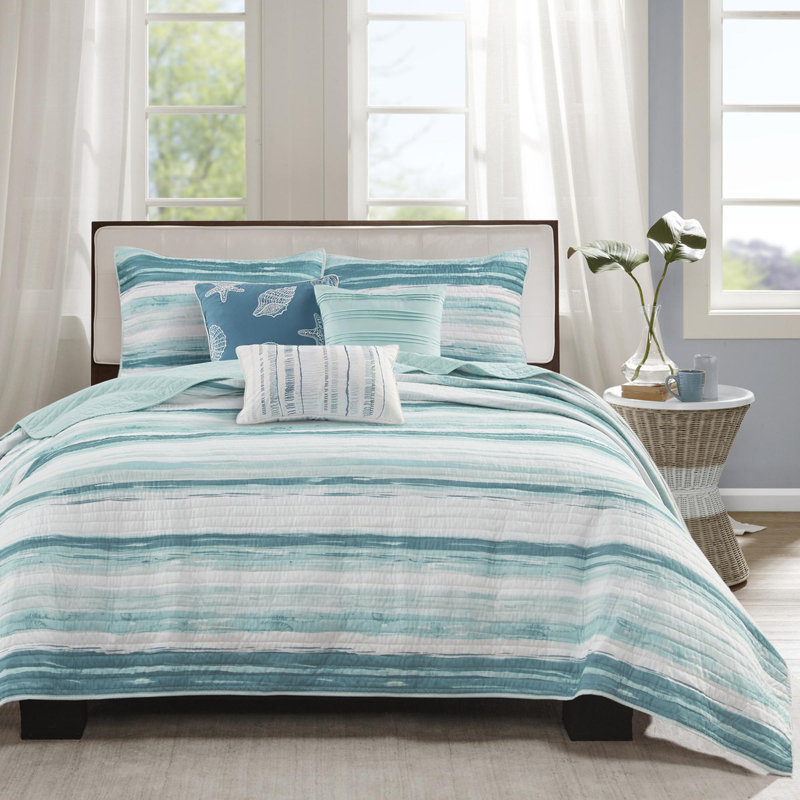 Polyester Printed Reversible Quilt Set of 6, Aqua, King Quilt + 5 Additional Pieces