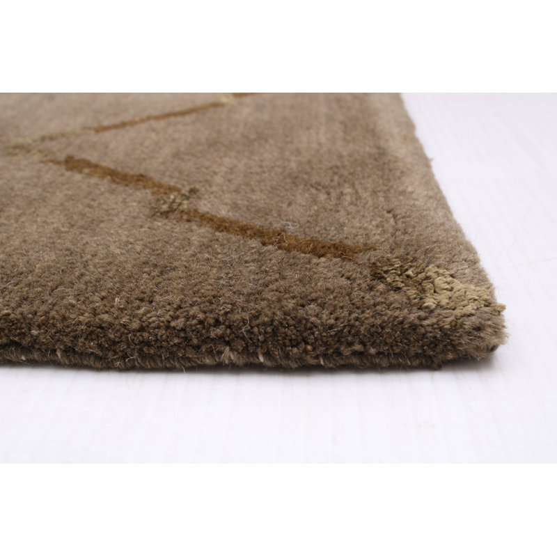 Tapis géométrique brun en laine noué à la main 8 pi 2 po x 9 pi 8 po Geometric