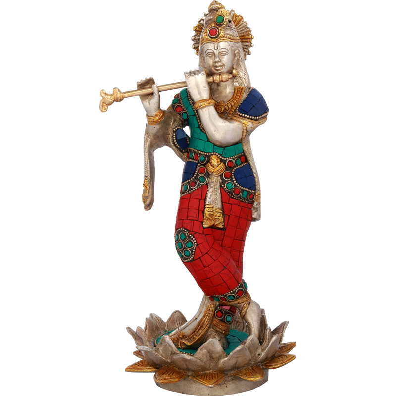 Lord Krishna debout sur un lotus
