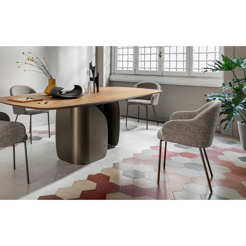 Holly Fab Chairs, Bouclé Hemp, Matt Black