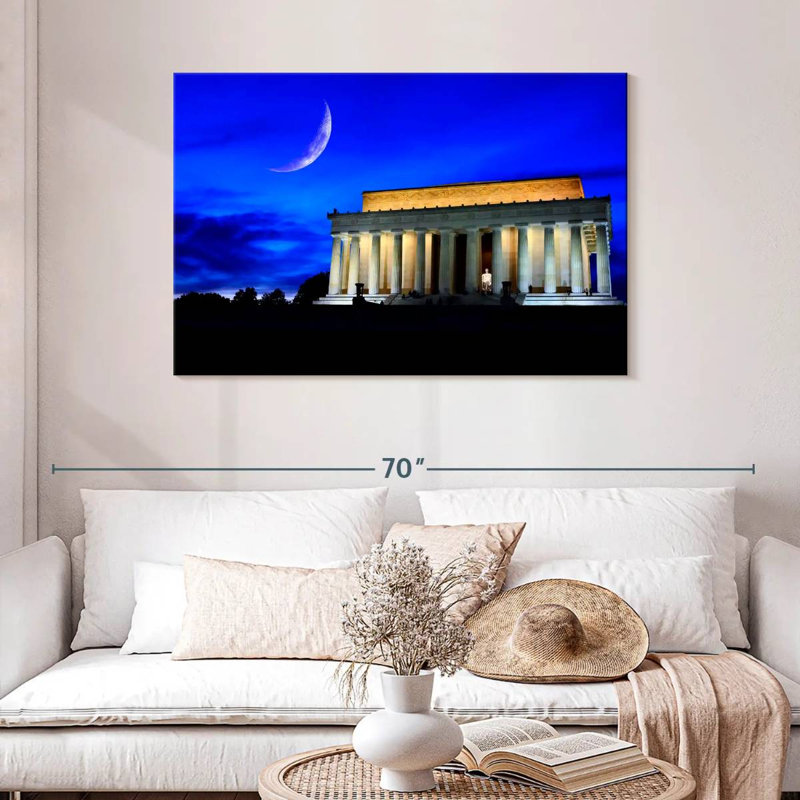 Lilie Lincoln Memorial At Night, 30" H x 45" W