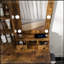 Table de coiffeuse avec miroir, lumières DEL réglables, prise de courant, support pour sèche-cheveux et tabouret-133292924