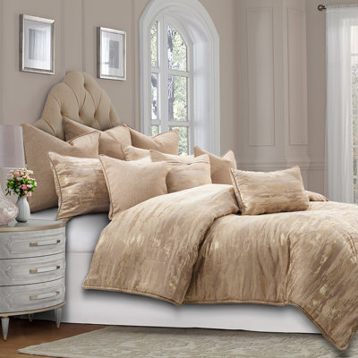 Comforter