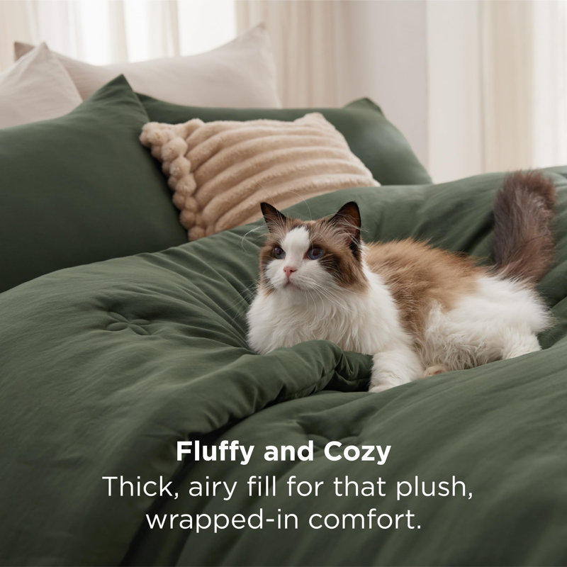 Bedsure Comforter Set-Cotton Like-Clover, King Comforter + 2 King Shams, Bronze Green