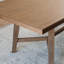 Table de salle à manger Détails par Becki Owens, Ren, naturel vieilli