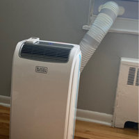BLACK+DECKER 10,000 BTU Portable Air Conditioner up to 450 Sq. ft. with  Remote Control, White for Sale in Los Angeles, CA - OfferUp