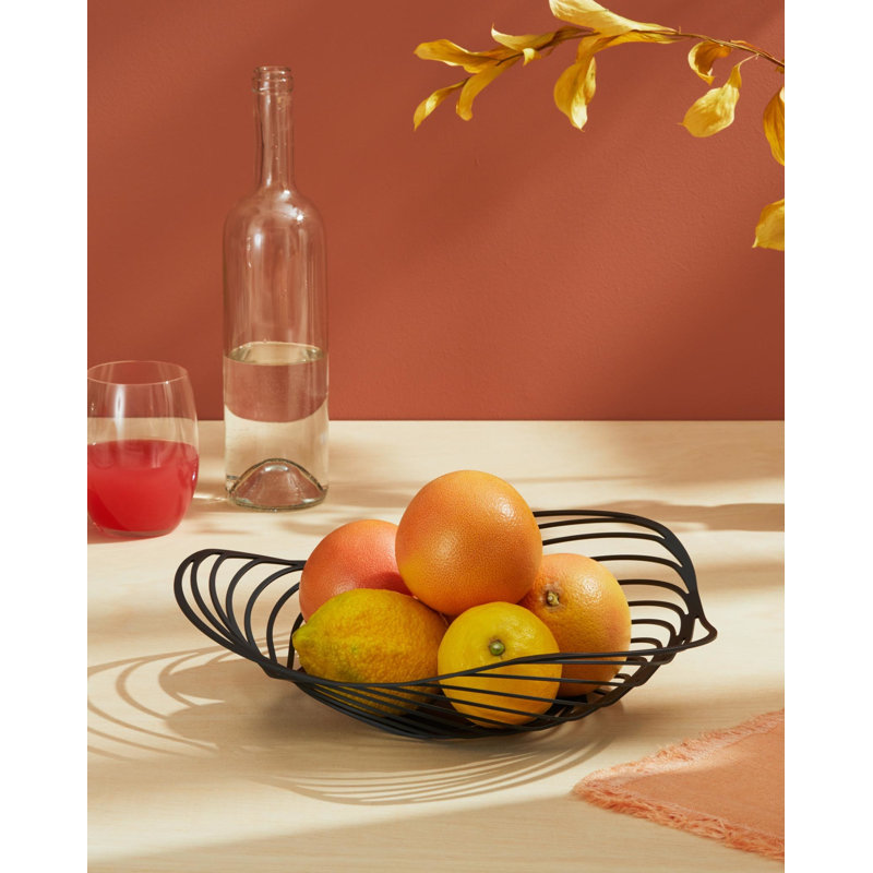 TRINITY CENTRE-PIECE B, 2.75" H x 10.25" W x 10.25" D