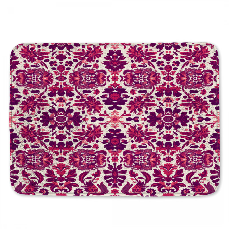 Tapis de bain rose à motif damassé, 34 po L x 21 po L