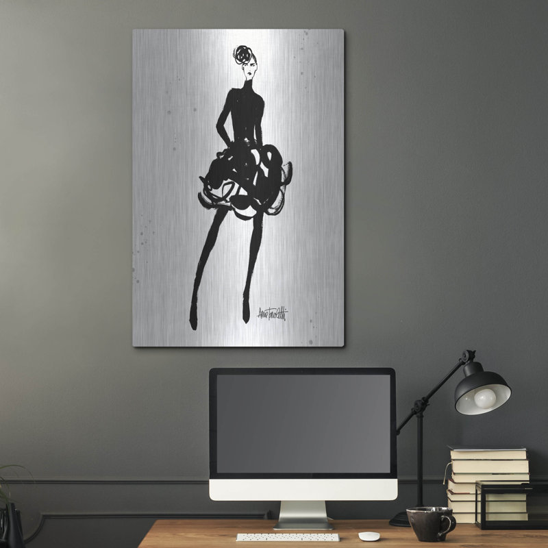 "Style Sketches" par Anne Tavoletti, H 36 po x l 24 po