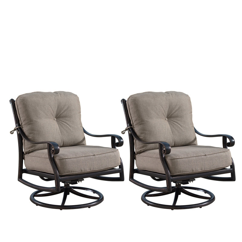 Bayshore Outdoor Swivel Lounge Chair