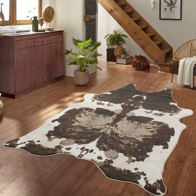 Brown And Cowhide Design Area Rug, 5 Ft. X 7 Irregular Machine-Made, For Attics, Stain Rug With Pattern, Rustic Mountain Decor,