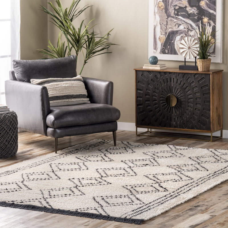 Kajan Geometric Beige Area Rug, Rectangle 4' x 6'