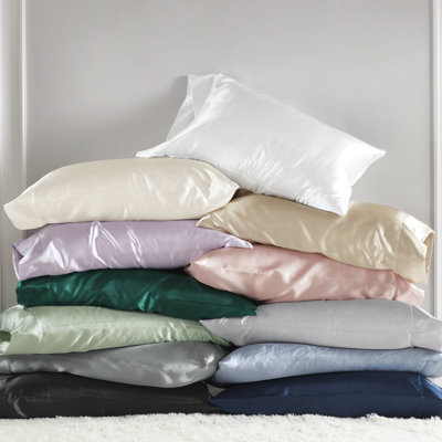Draps de très grande taille en satin très grand - compatibles avec les matelas, jusqu'à 16 po, 1 drap plat, 4 taies d'oreiller ajustées, texture lisse, protection des cheveux, drap pour dorloter, convient aux matelas, soyeux