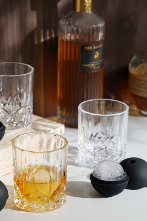 Shop Ice Tools & Molds