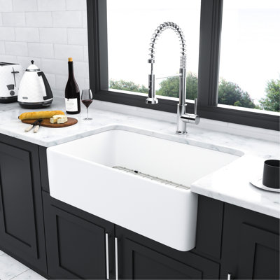 30 Inch Apron Front White Ceramic Single - Bowl Kitchen Sink Scratch Proof Design, Deep, And Simple To Maintain With Dish Grid Inch Bowl Long Lasting Benefit, Stain Strainer