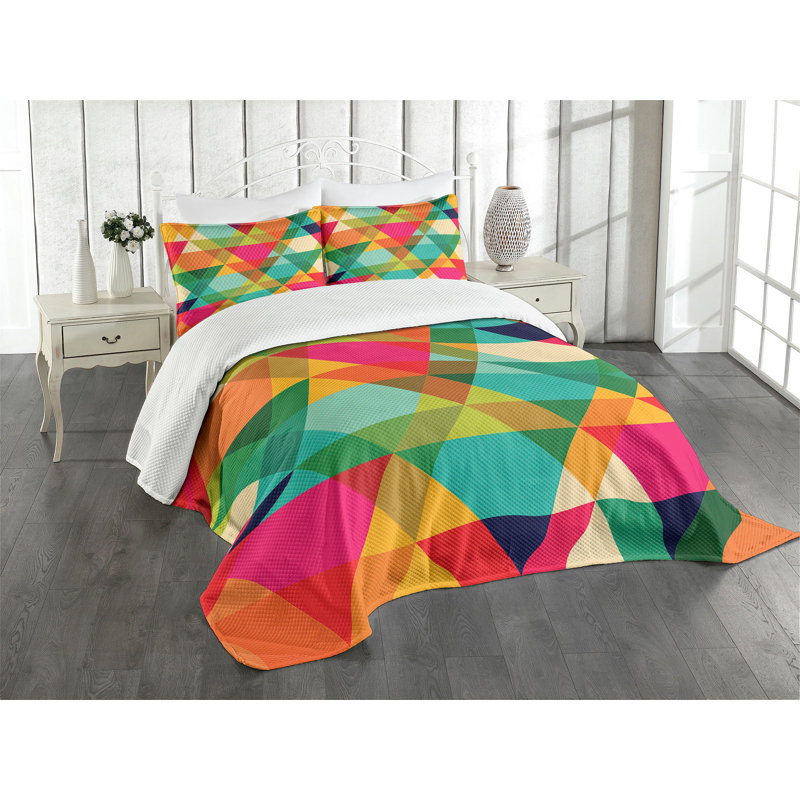 Ambesonne Colorful Bedspread Retro Colors, King Bedspread + 2 Standard Shams
