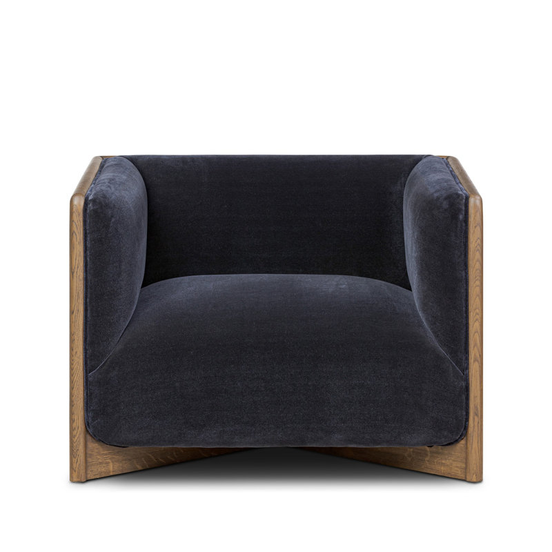 Kees Club Chair