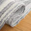 Tapis gris foncé / ivoire fait à la main Seri-656760443