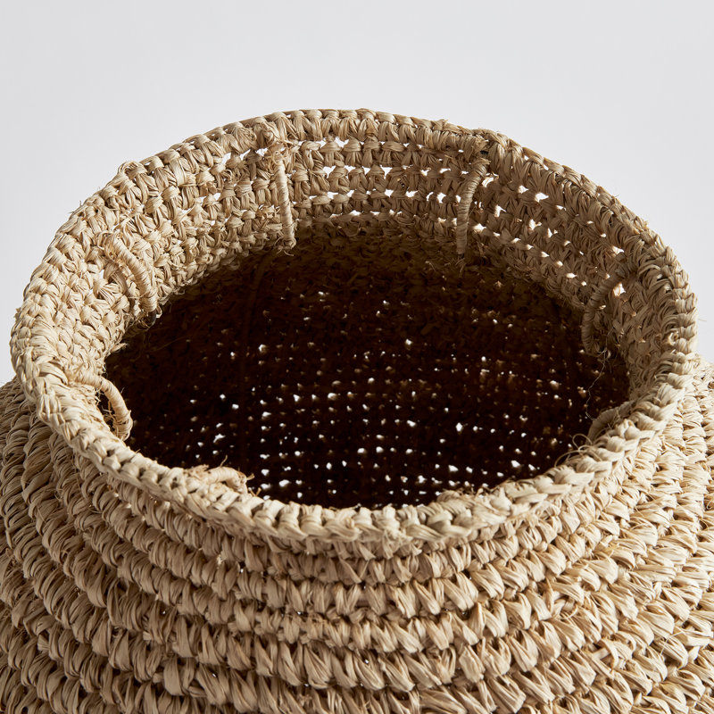 Vase, H 21 po x l 18,75 po x P 18,75 po