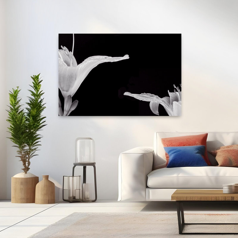 Lilies II, art floral contemporain, H 32 po x l 48 po