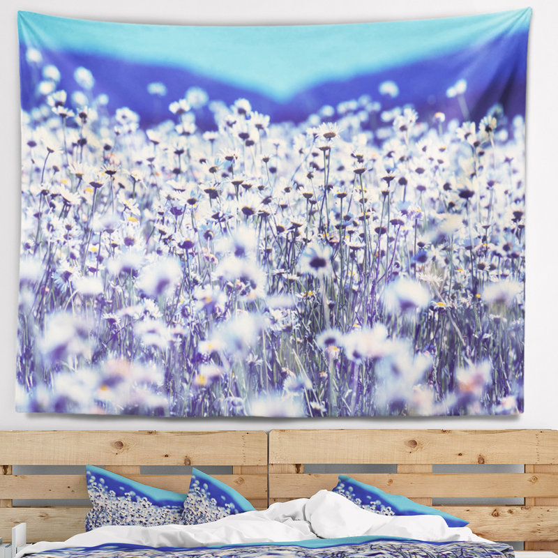 Tapisserie à fleurs de camomille bleu clair, H 50 po x l 60 po