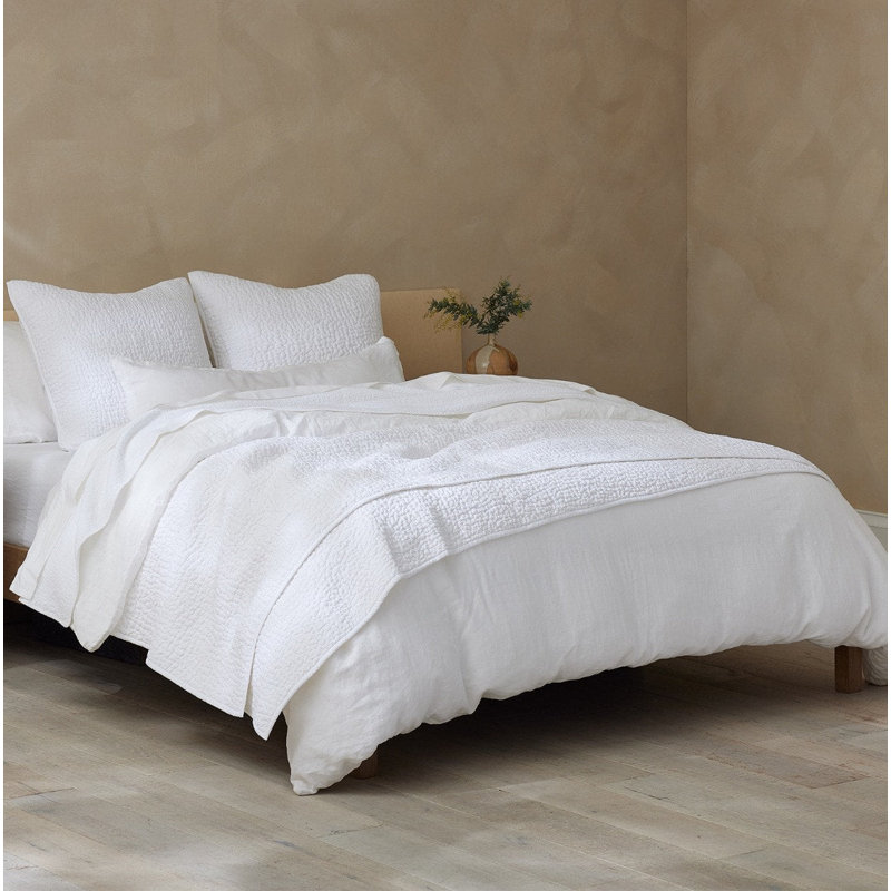 Pebbled Quilt, King Quilt, Alpine White